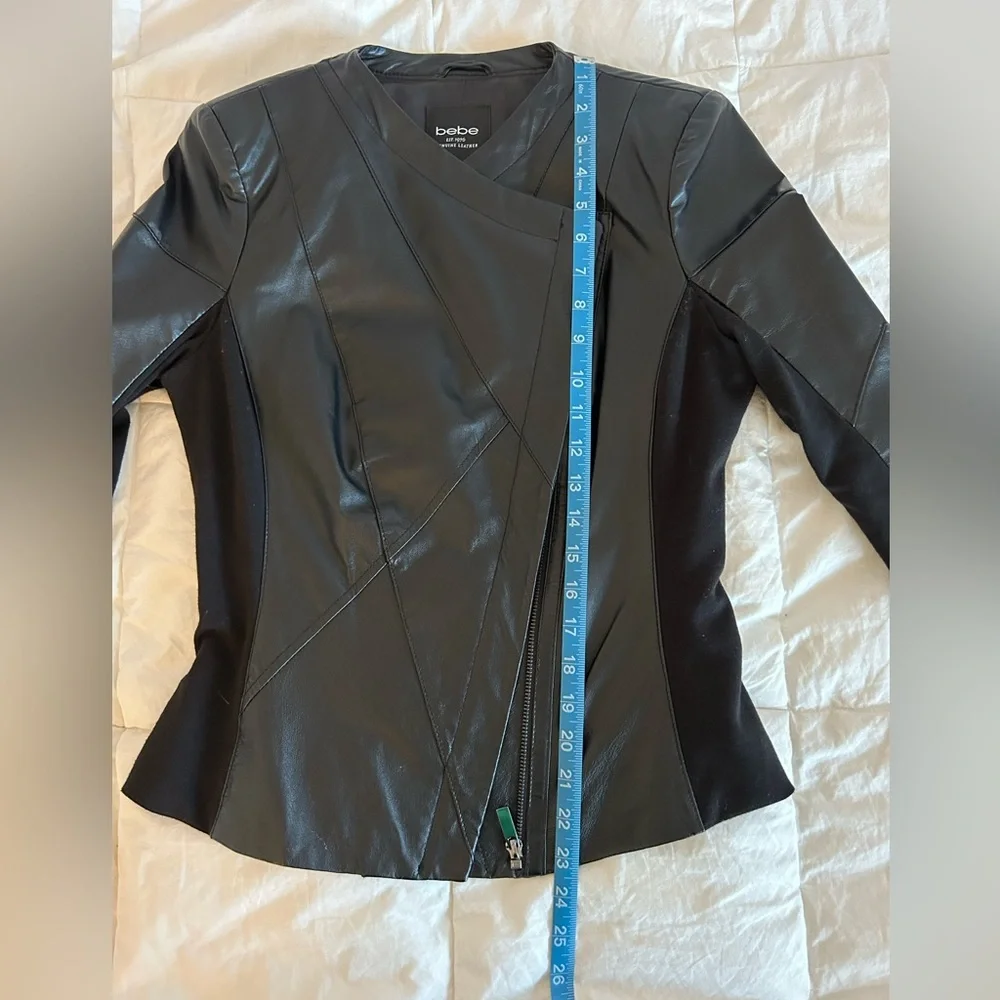 Bebe Leather Motorcycle Jacket Women’s Size Small - Picture 11 of 11